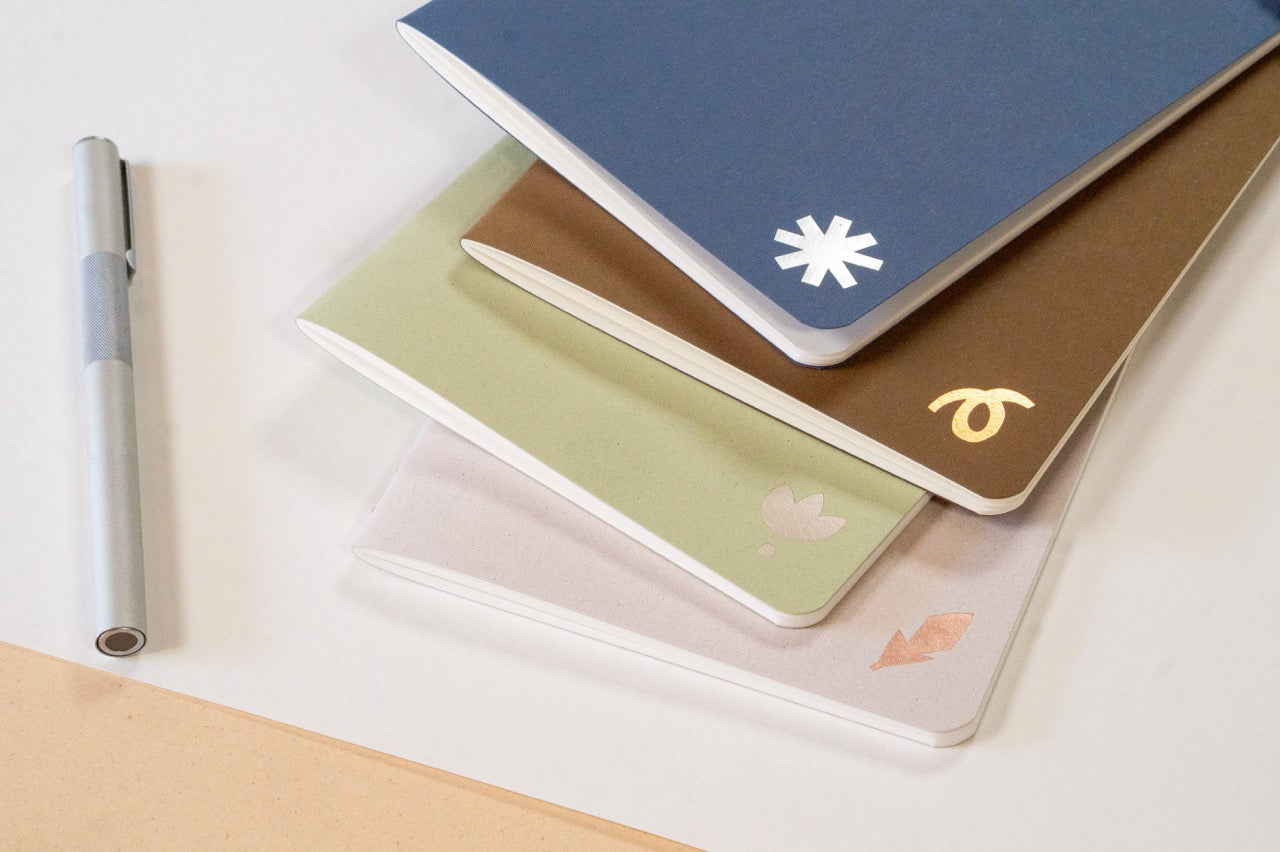 Semainier intemporel - Les essentiels · Reliure Singer & dorure